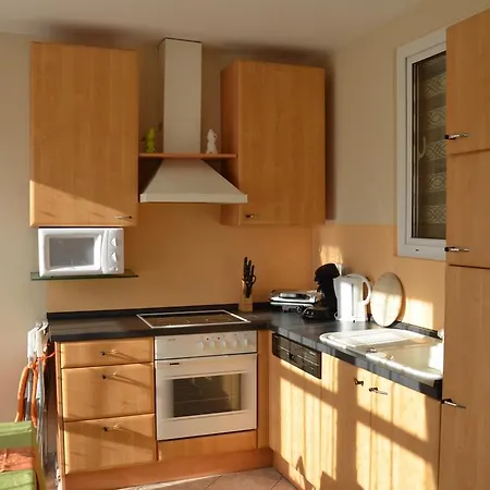 Gemutliches Mit Balkon Apartment