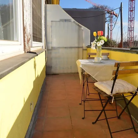Gemutliches Mit Balkon * Maria Enzersdorf